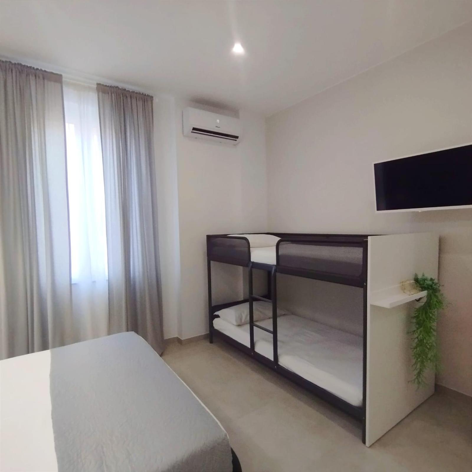 Agatha Modern Elegant Rooms Sant'Agata di Militello Exterior photo